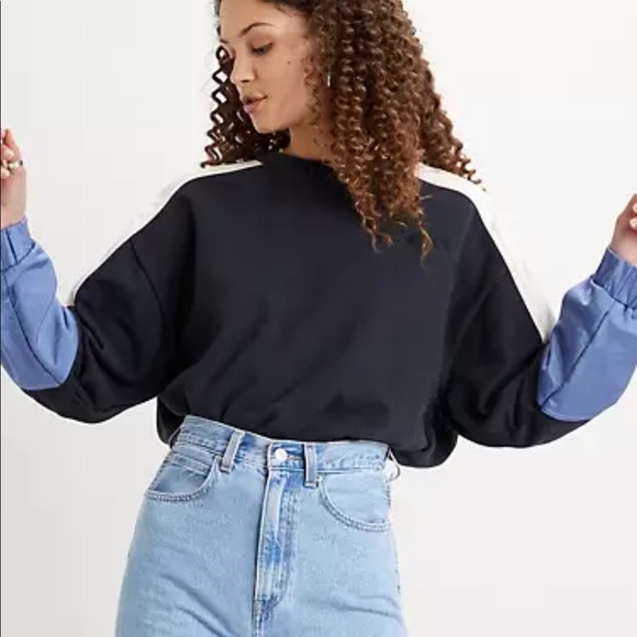 LEO COLORBLOCK CREWNECK SWEATSHIRT - Picture 8 of 8